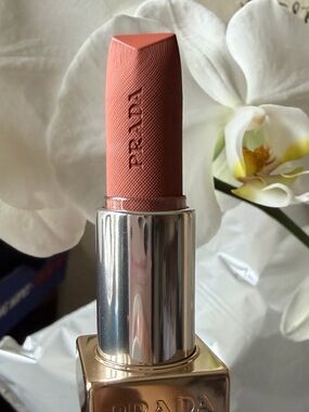 Prada Monochrome Lipcolor B05 - White and Mint